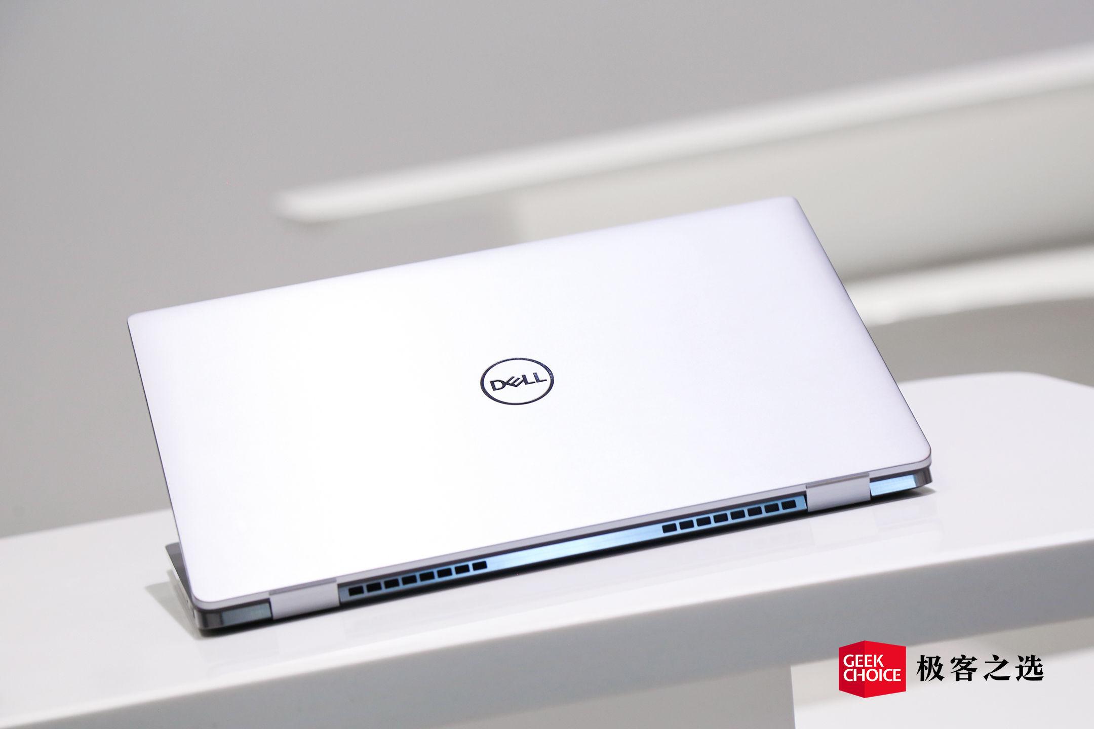 戴尔 Latitude 9520：纯正商用本，往往就是这么朴实无华，且从容