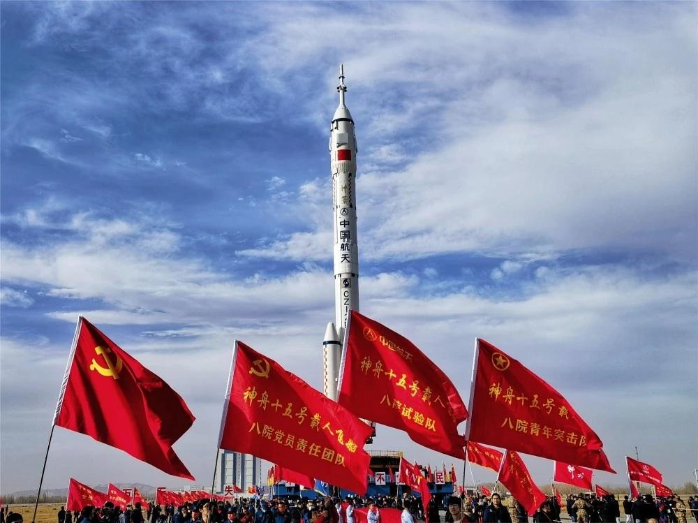 神舟十五号返回时间:预计4日6时后着陆!如何在2万km²区找航天员