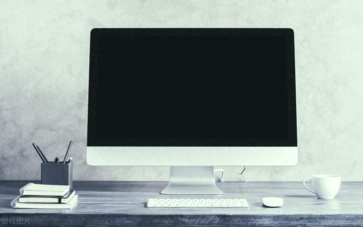 台式电脑开机后显示器黑屏