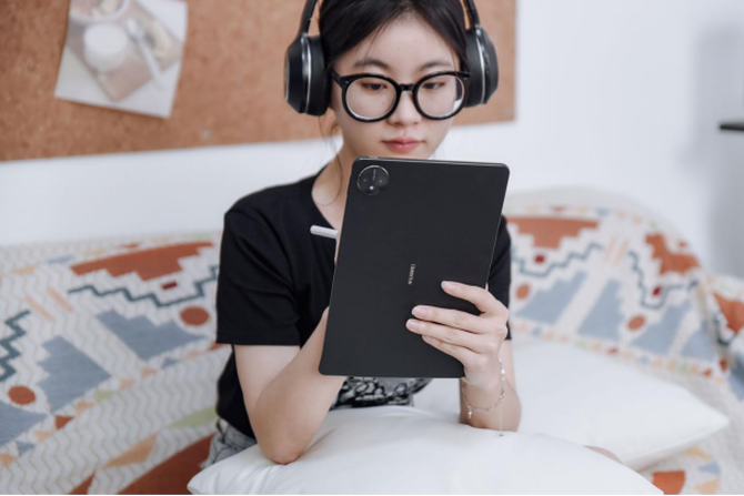 华为MatePad Pro评测:HarmonyOS 3加持再战高端平板市场