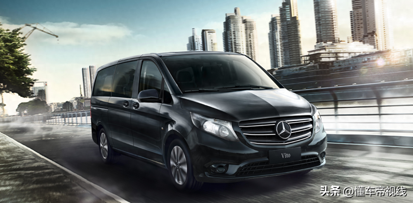 新车 | 售价29.38万-35.48万元，7/8/9座布局，新款奔驰威霆上市