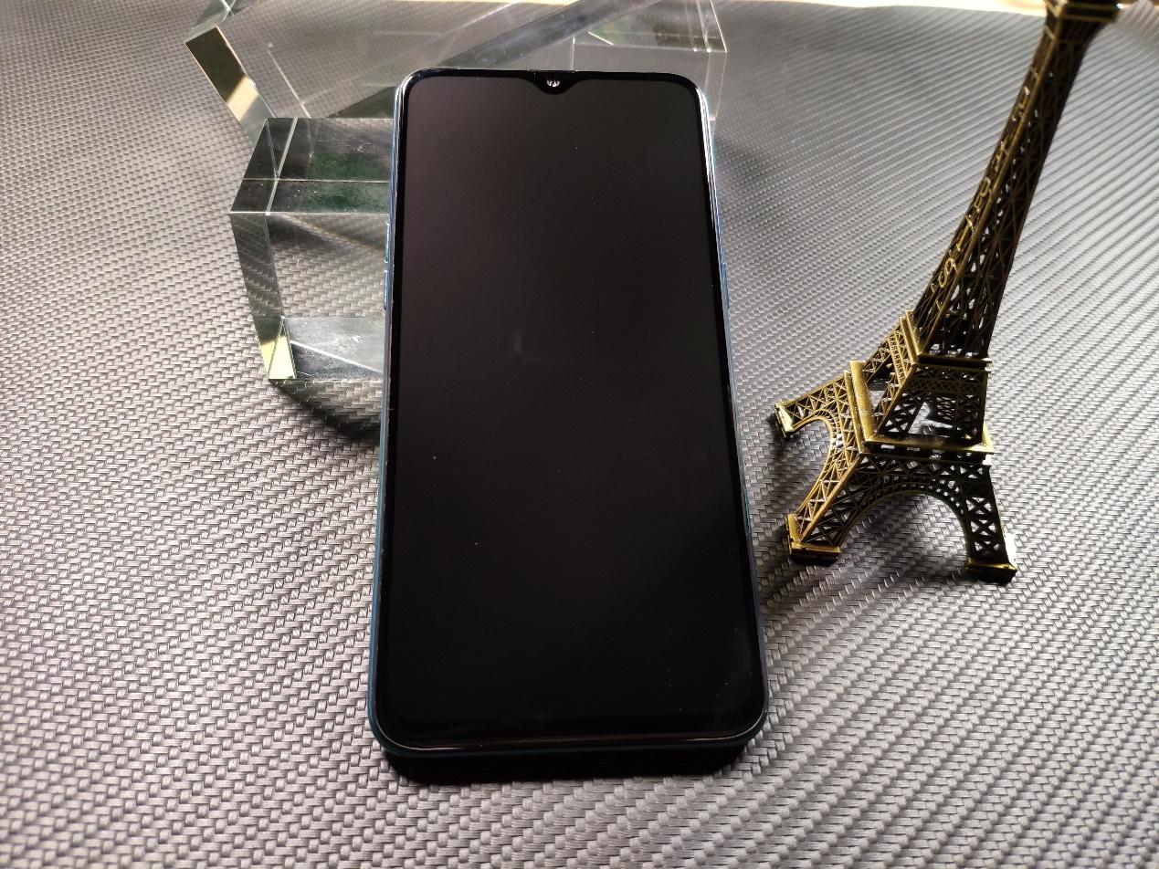 时尚青年专属的良心神机——OPPO R15x深度测评