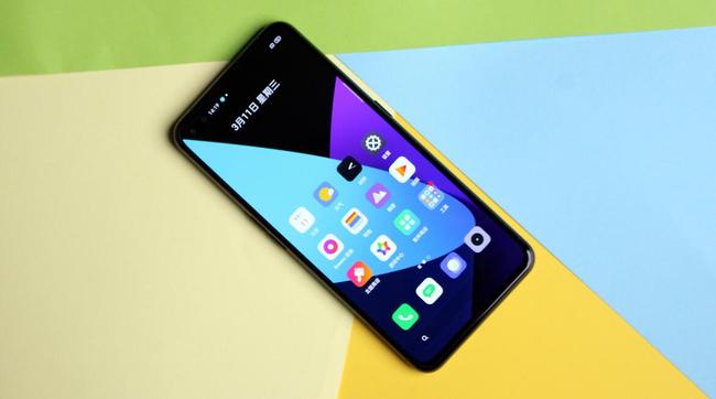 依旧延续“真香”特质 realme 真我X50 Pro评测
