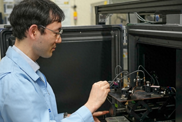 曾开创多项日本工业第一，百年东芝无奈退市：日本制造没落了？