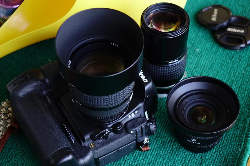 发起话题：最便宜的3600万单反D800+85/1.4D干的赢索尼a7R4 + 24-70/2.8变焦么？