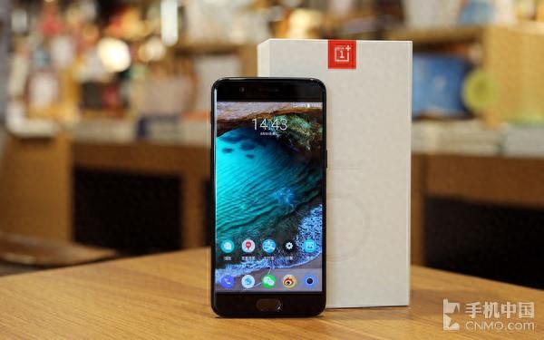 毋庸置疑的年度旗舰 一加5官网现货开卖