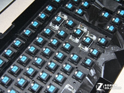 键盘用久了比马桶还脏!3分钟学会如何选键盘 快上车