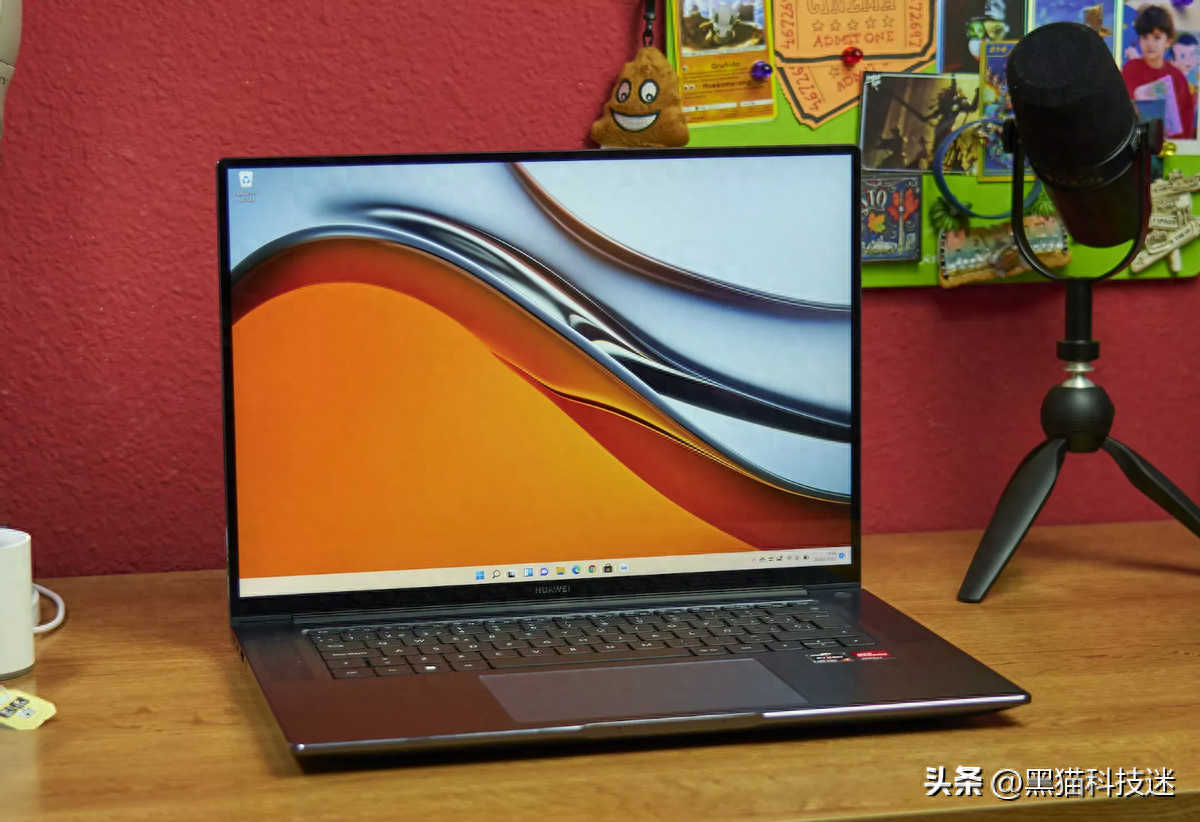 为什么笔记本电脑开始流行16英寸？