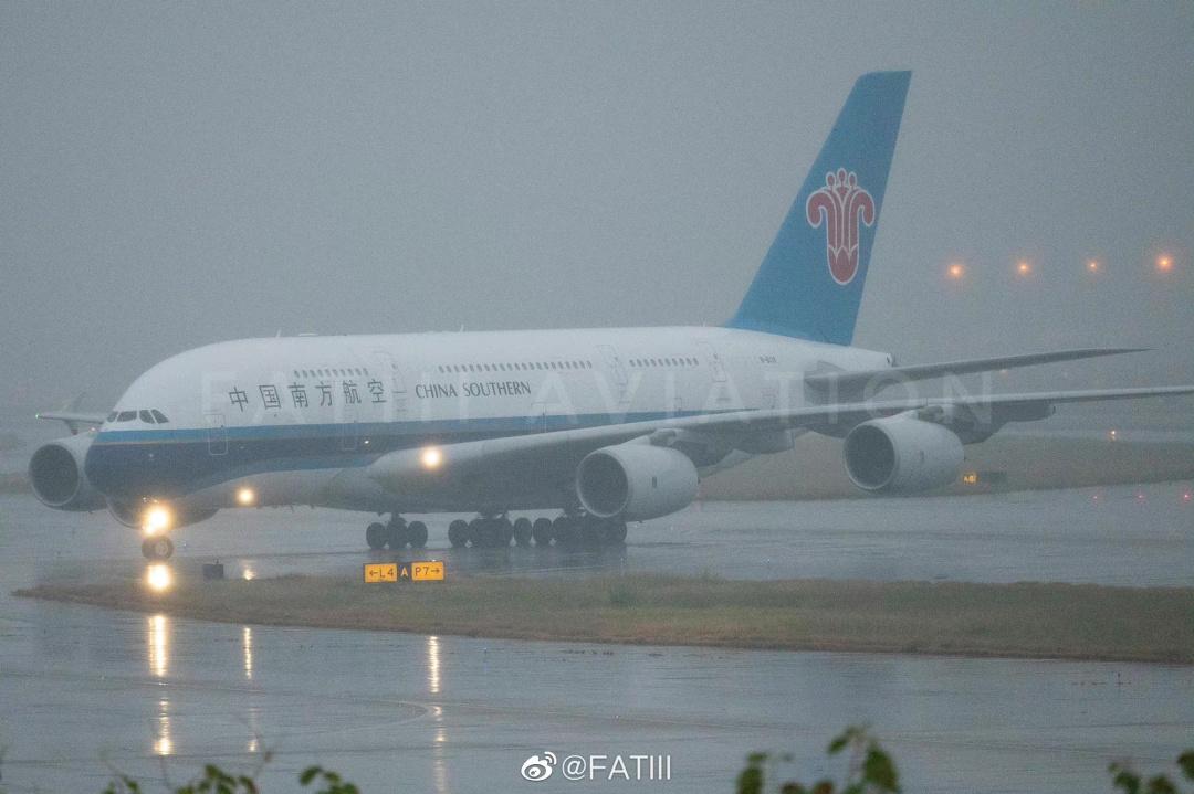 南航5架A380全退役！“空中巨无霸”告别中国