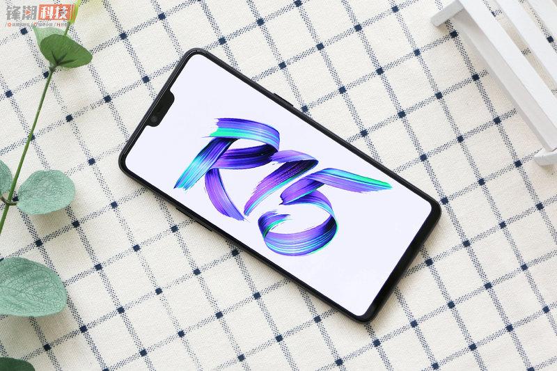 超越自然的美丽光环:OPPO R15 星空紫 真机图赏