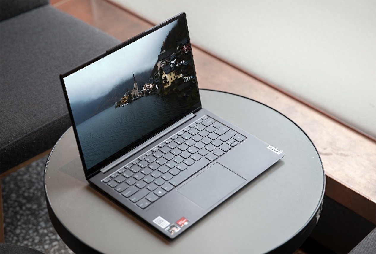 评测 | 经典超极本,现以锐龙呈现——Yoga 13 锐龙版