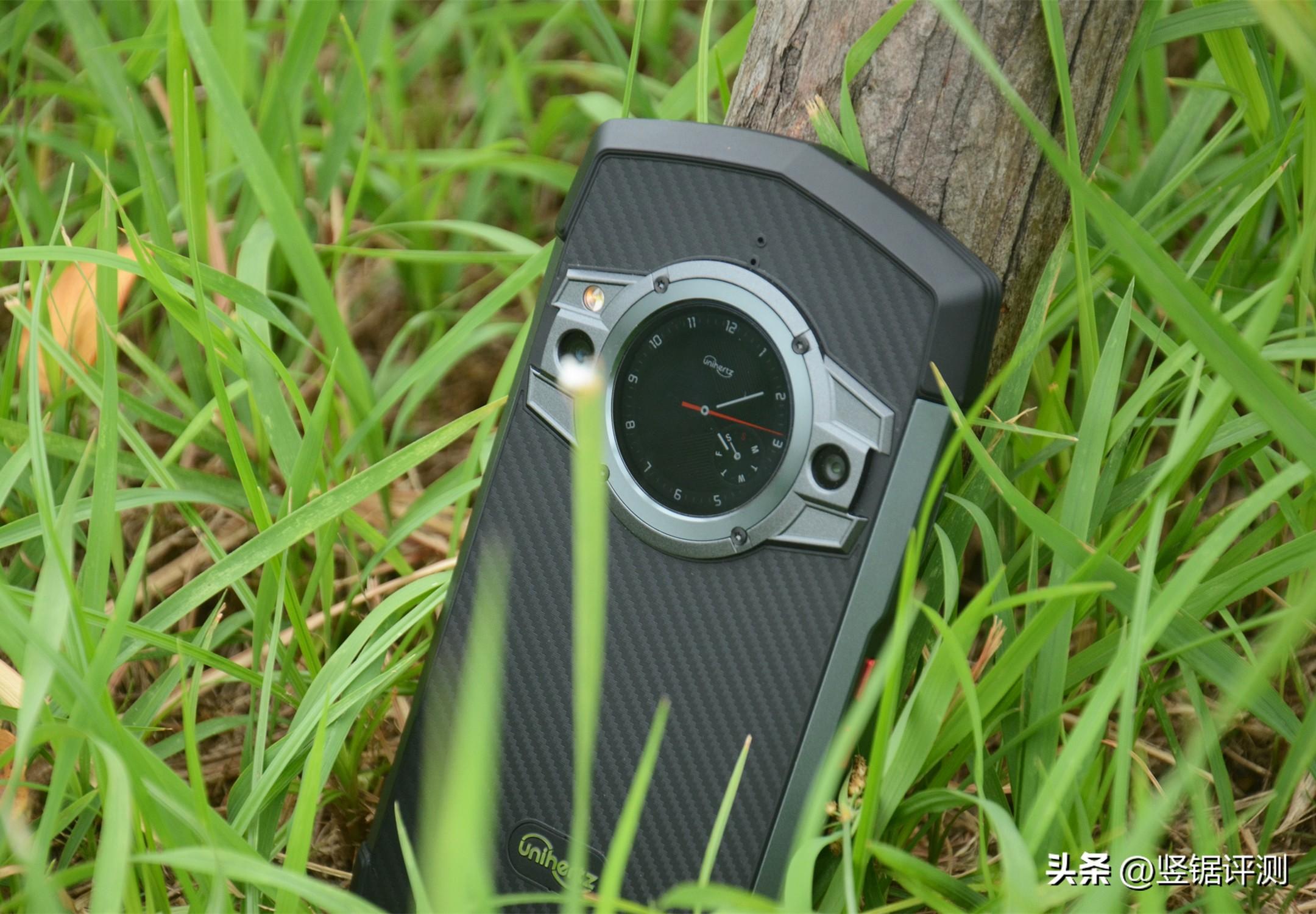 双屏幕三防手机：Unihertz TickTock评测，还支持5G以及NFC