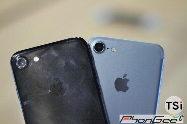 iPhone 7发布会现场真机曝：深空蓝+指纹黑+防水SIM卡托