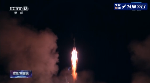 美俄也曾翻车，神舟十三号对接有多难？精度3毫米，堪比万里穿针