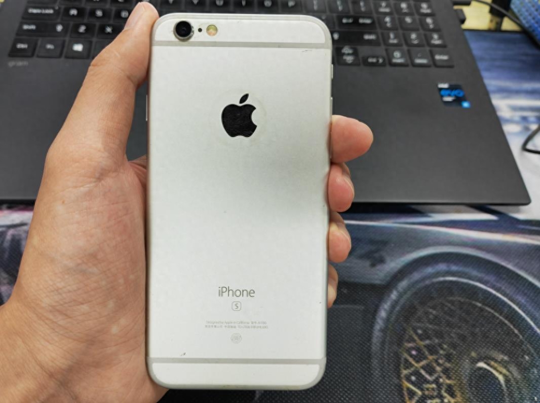 iPhone6s我用了6年，才换到iPhone13，国产机真的要加油
