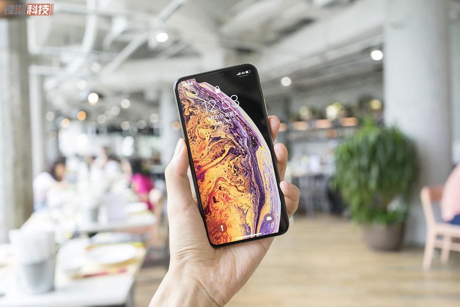 2018年「锋潮奥斯卡」年度旗舰手机：iPhone XS Max
