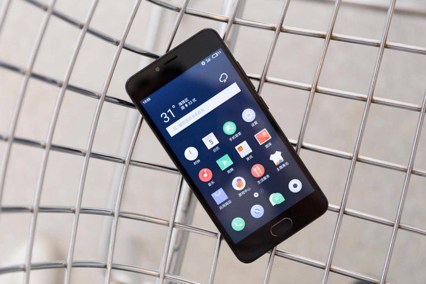 魅蓝A5全面评测:表现远超预期!百元机打王者荣耀也无压力!