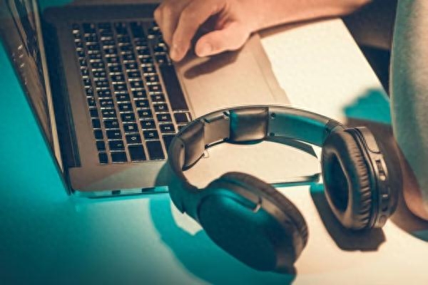 缅北回忆录:我先在缅甸做“裸聊”,又被卖到诈骗公司搞“网恋”