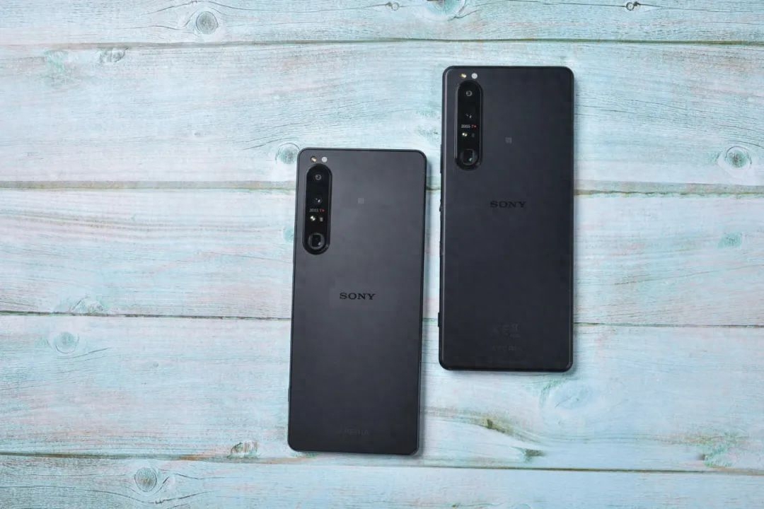 掌上的微单相机 索尼旗舰手机Xperia 1 IV试用