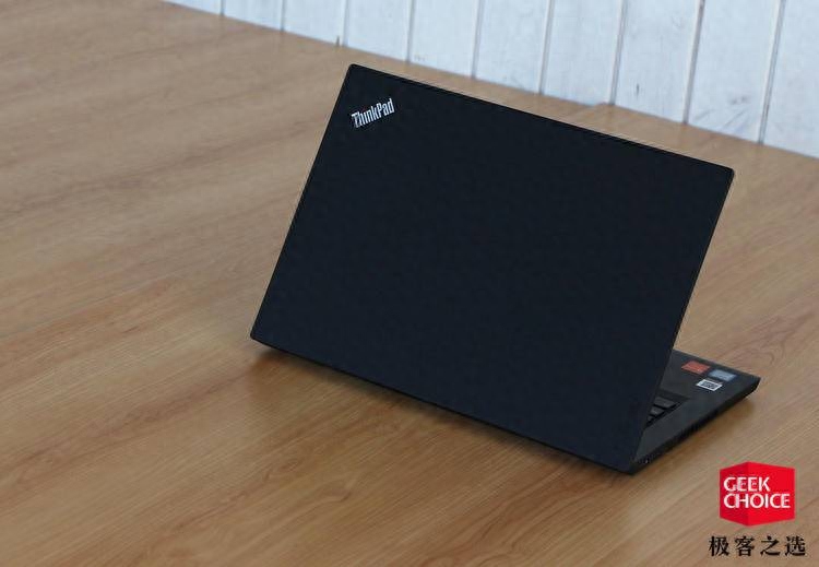瞄准工程师用户，ThinkPad T 系列正在「活成」它该有的样子