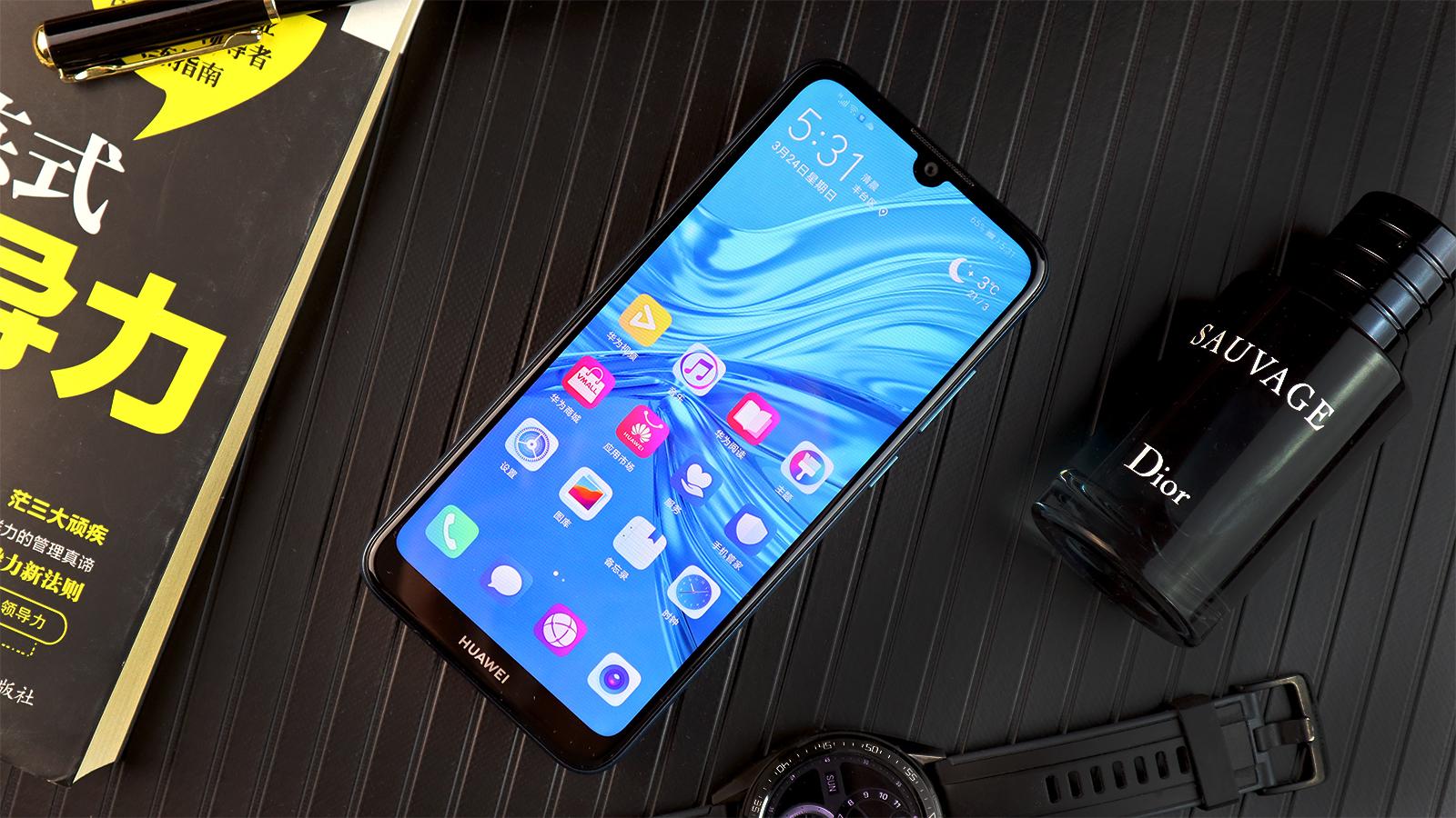 华为畅享 9e上手体验:大屏幕和好声音,这款千元机都能给你