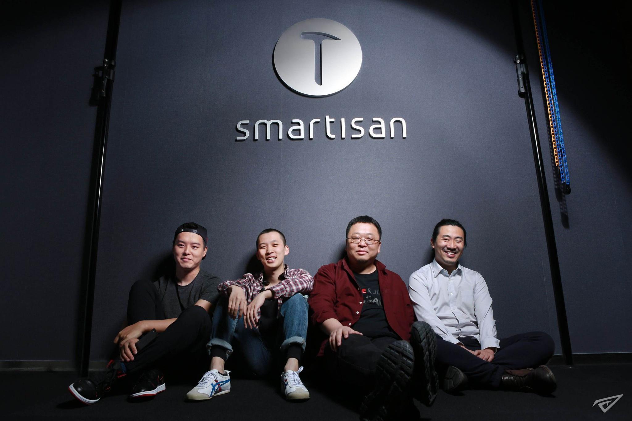 突然！坚果手机彻底凉凉：说好的改变世界呢？