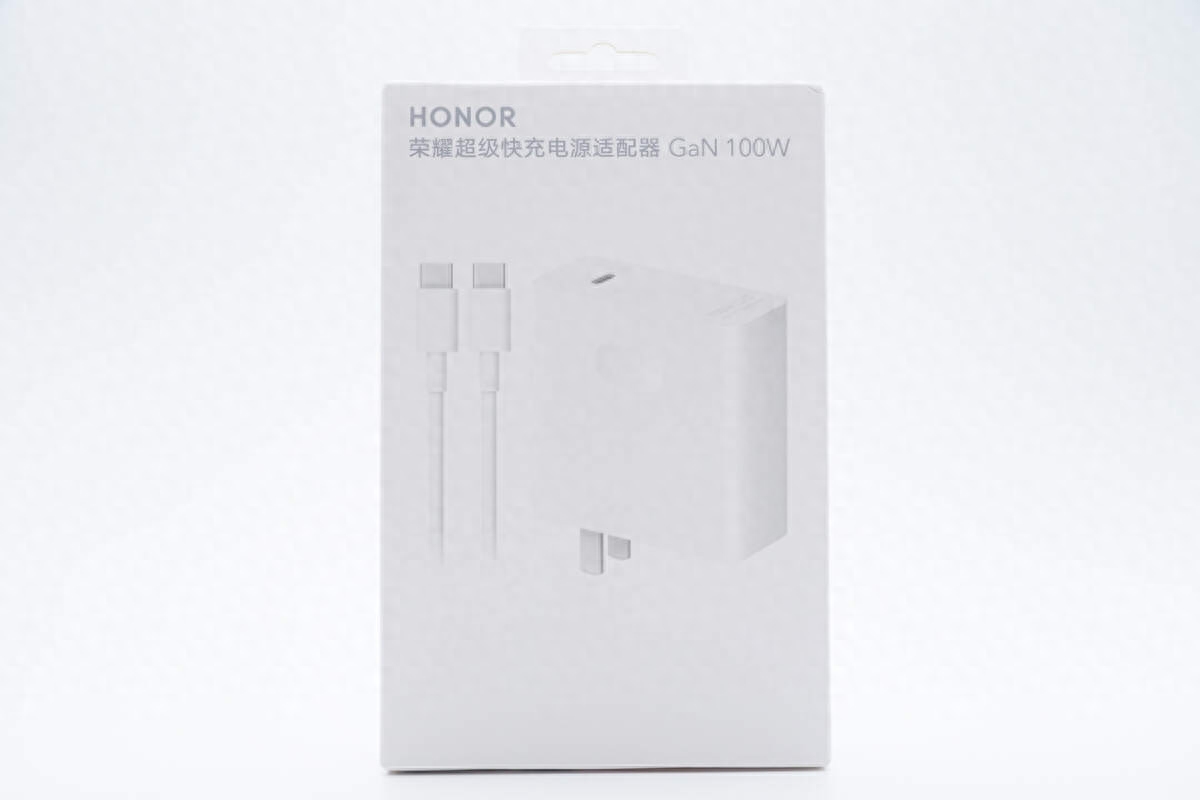 荣耀SCP快充技术，支持 PD 100W输出，荣耀超级快充100W适配器评测
