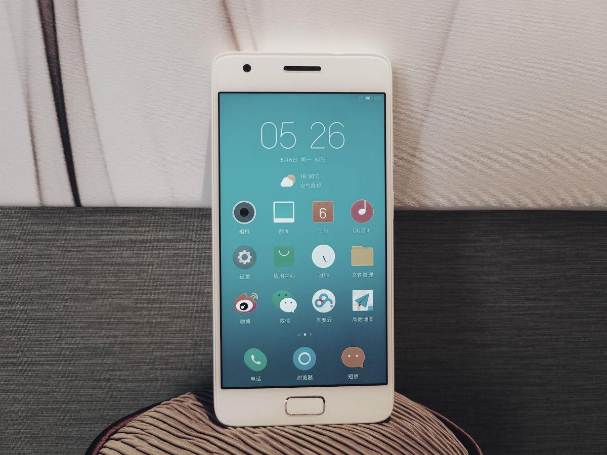 联想 ZUK Z2 体验：骁龙 820 让简约设计的小清新秒变性能怪兽小钢炮