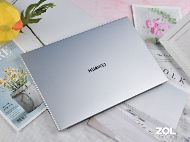 无界全面屏轻薄本 华为MateBook D 14 锐龙版评测