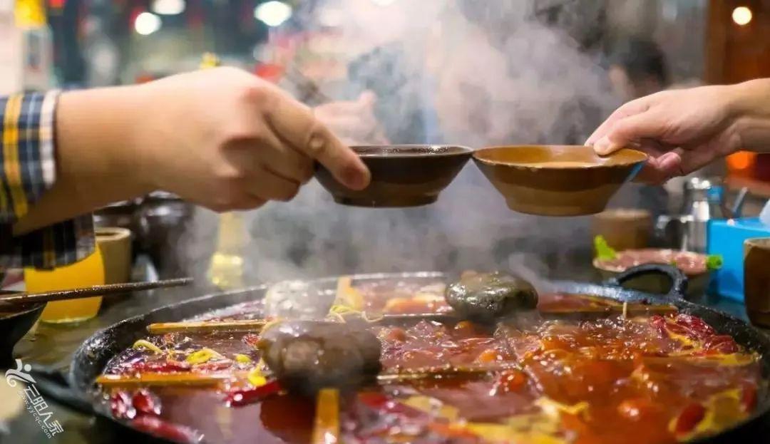 越贵越好？14块牛栏山、140块海之蓝、1400块的茅台，差距在哪