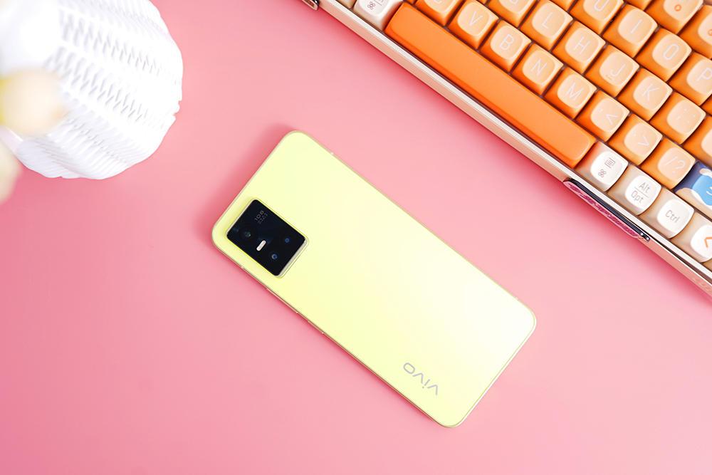 为什么说vivo S10 Pro是年轻人的不二选？这篇深度评测带你了解