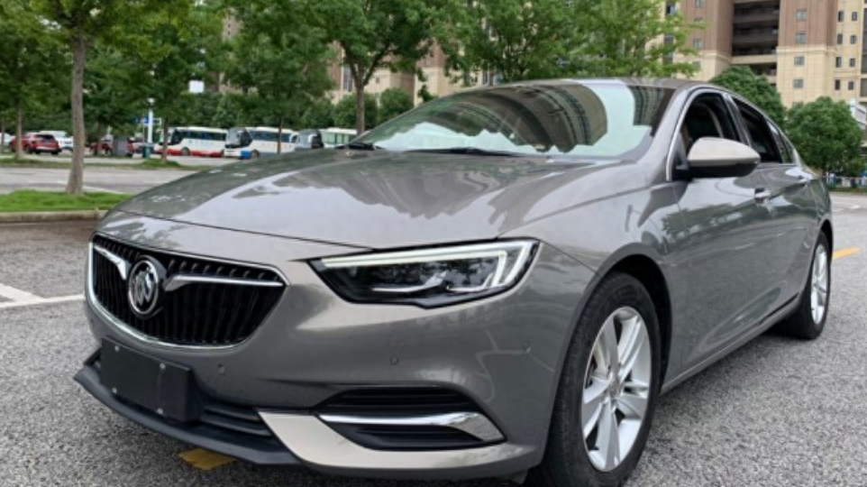 别克君威官降3万，二手车只能卖7万，保值率不如国产车？