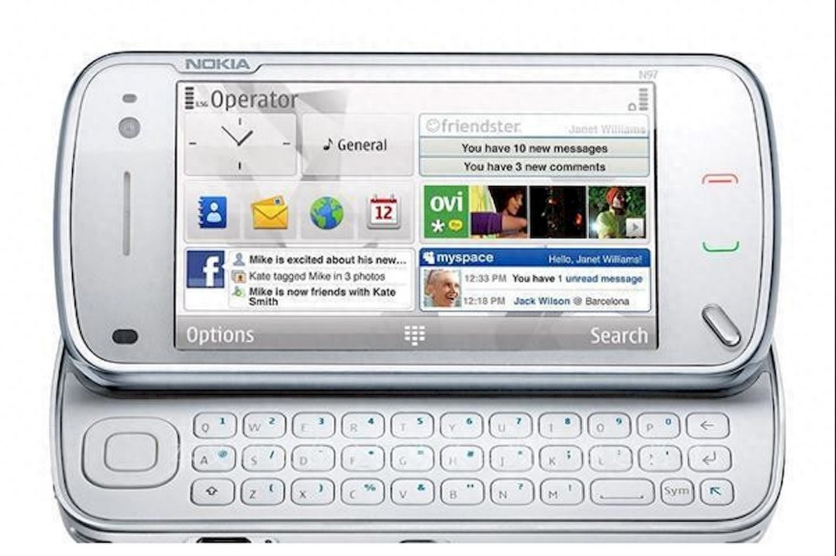 记忆中的诺基亚N97,是比iPhone14更奢华的机型