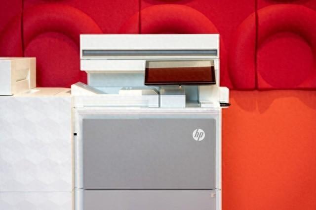 开启智慧办公 惠普6800zfw+企业级彩色一体机评测