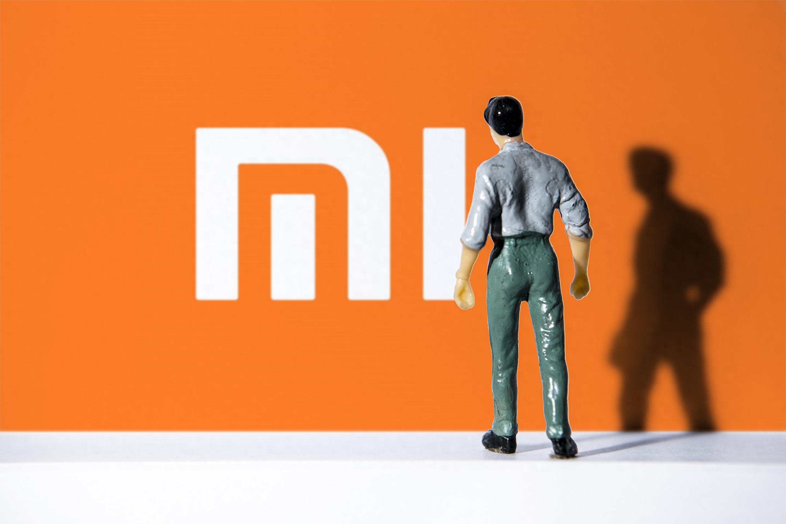 市值跌破300亿美金,关于小米公司未来的三种预测