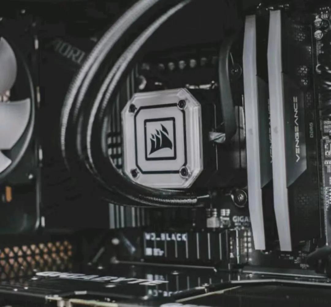 英特尔十三代处理器该如何搭配主板，很多人其实都搭配错了。