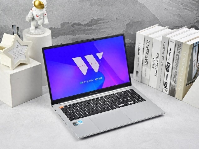 2.8K OLED+13代标压 华硕无畏15i 2023评测