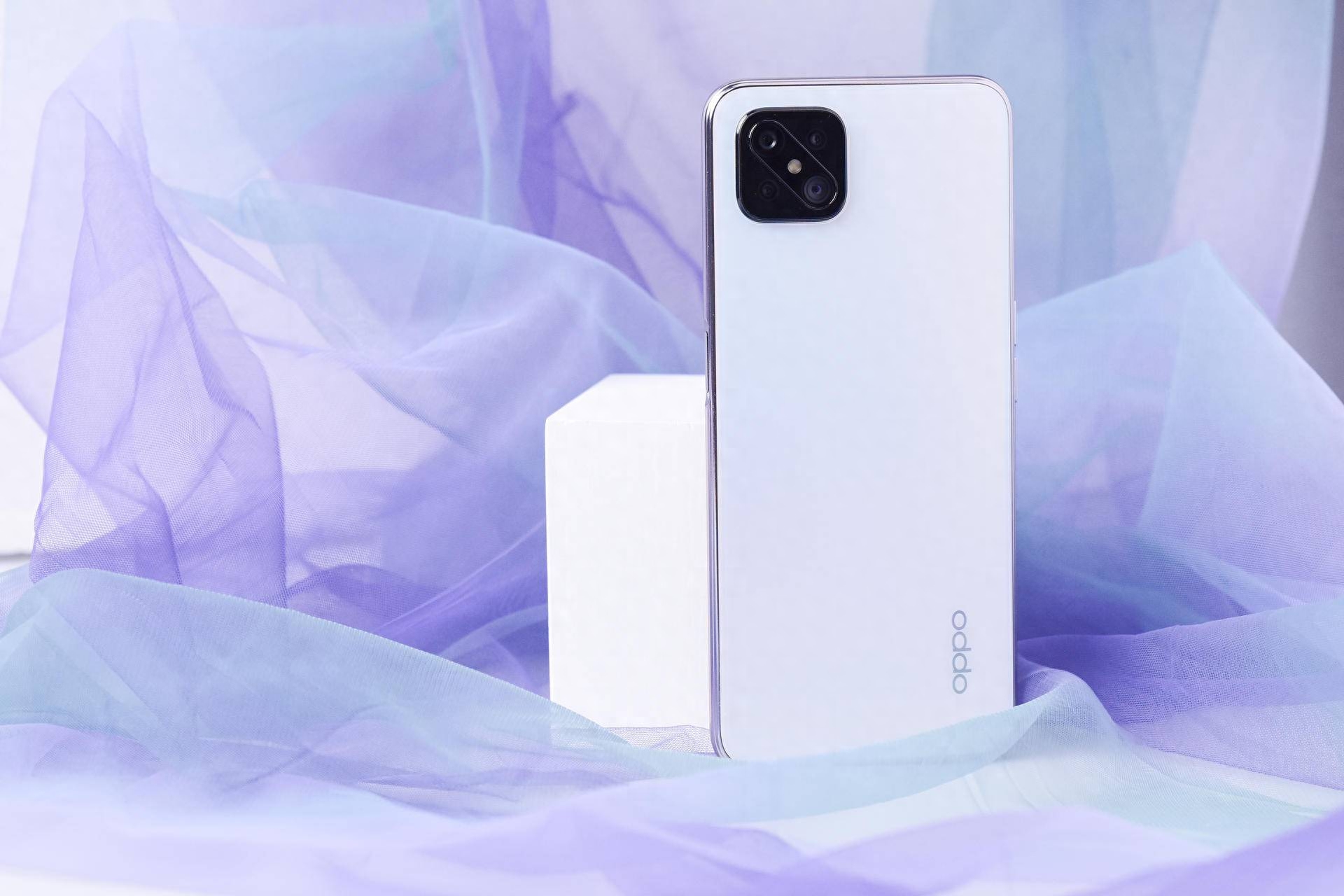 OPPO A92s上手：双模5G+120Hz+精致机身 售价低至2199元起