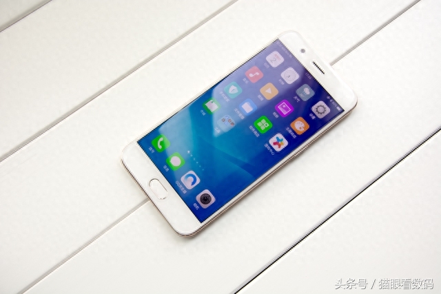 OPPO R11体验总结：一款性能全面的实用手机