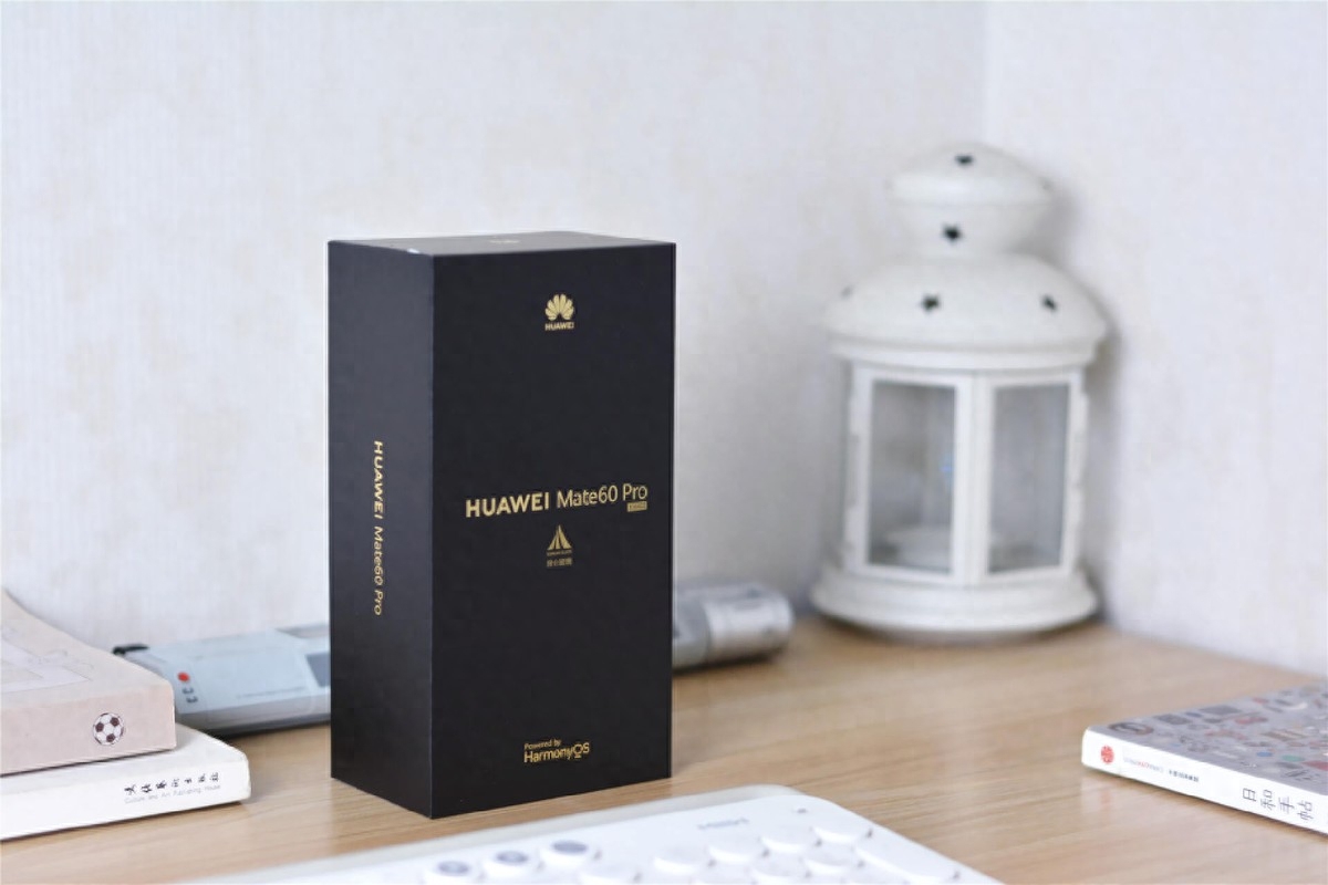 真正的国产！全都是自研黑科技，华为Mate 60 Pro入手评测