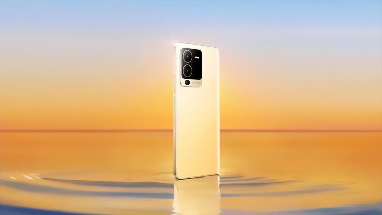 Vivo s15手机怎么样？vivo s15参数配置及价格介绍