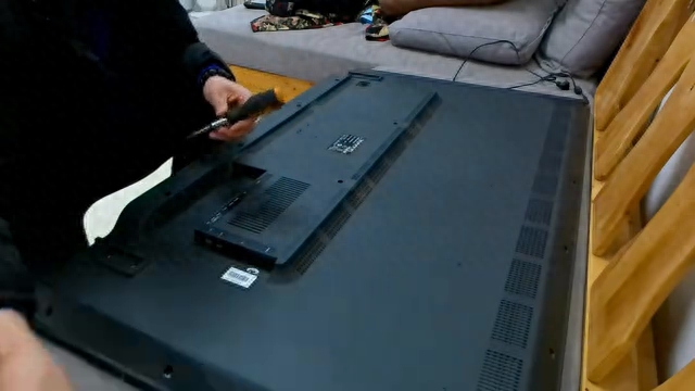 32块钱修55寸液晶电视后续——维修总费用竟高达惊人的100块