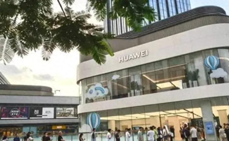 盘点华为HUAWEI全国八大旗舰店，深圳武汉果然一家亲！
