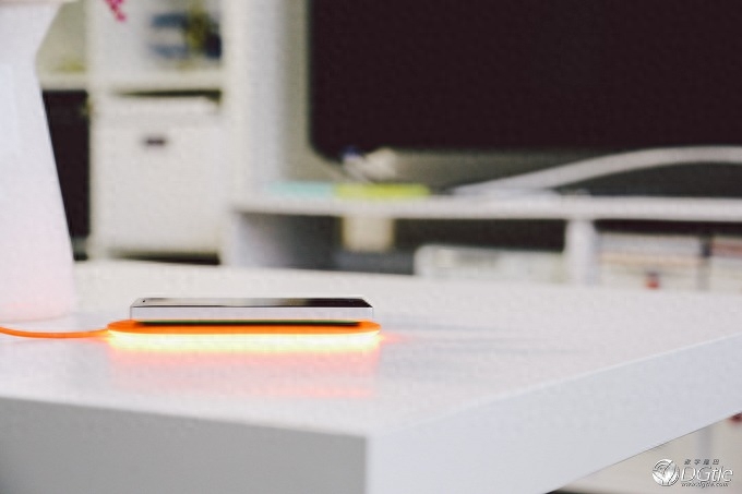 从 NOKIA DT-903 体验，谈谈无线充电的利与弊