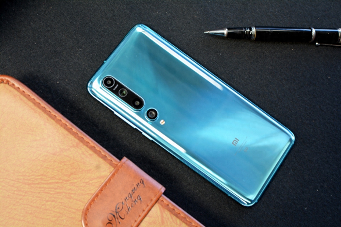 相比之下,价格并不算高的小米10,上手之后有何优缺点?