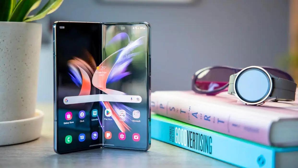 三星 Galaxy Z Fold4 使用了19天，不吹不黑，说一下使用感受