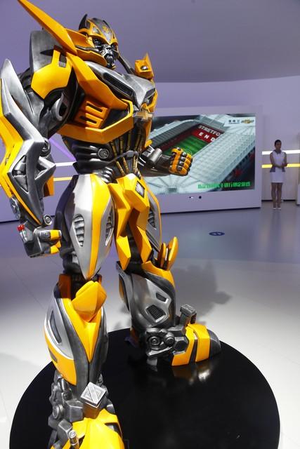 变形金刚人物志——大黄蜂