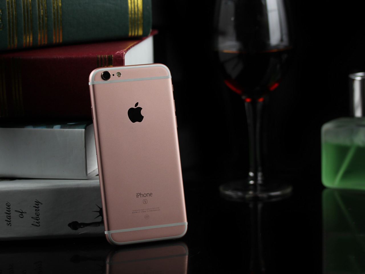 iPhone 6s还想降回iOS 10.3.3？苹果：对不起，验证通道我们关了