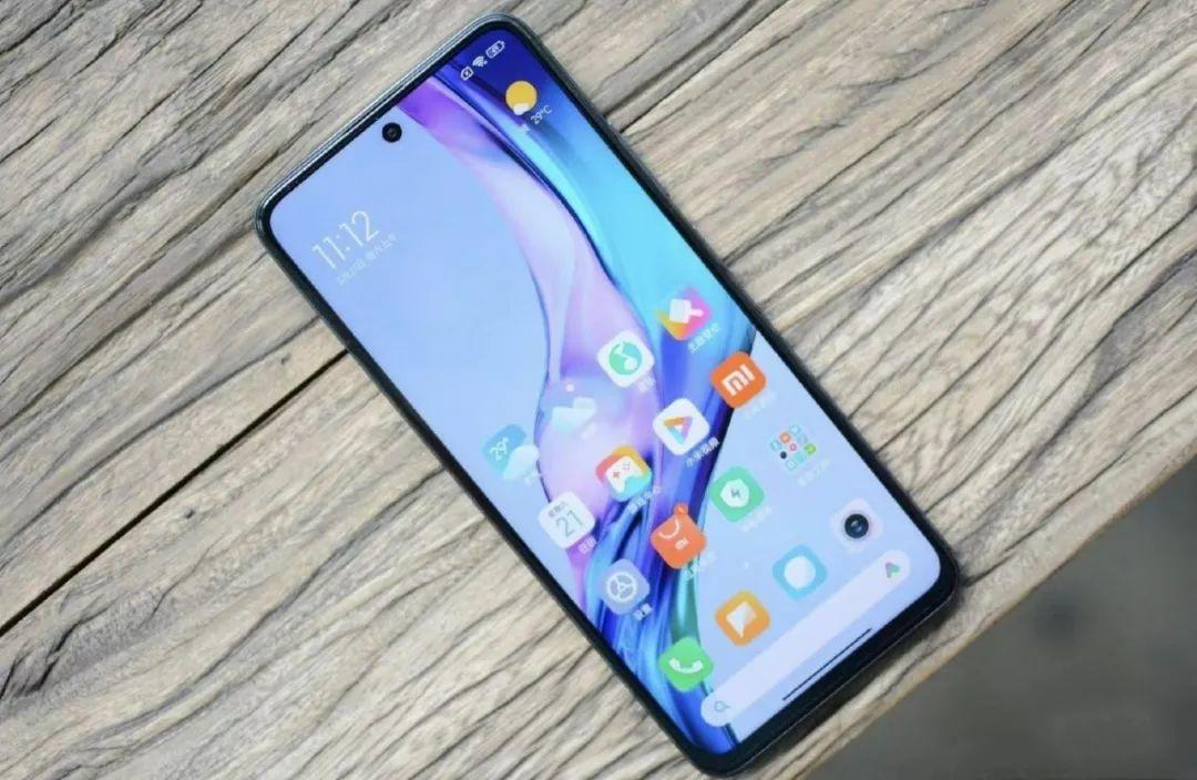 小米手机中有哪些值得购买?这三款我觉得比较有意思