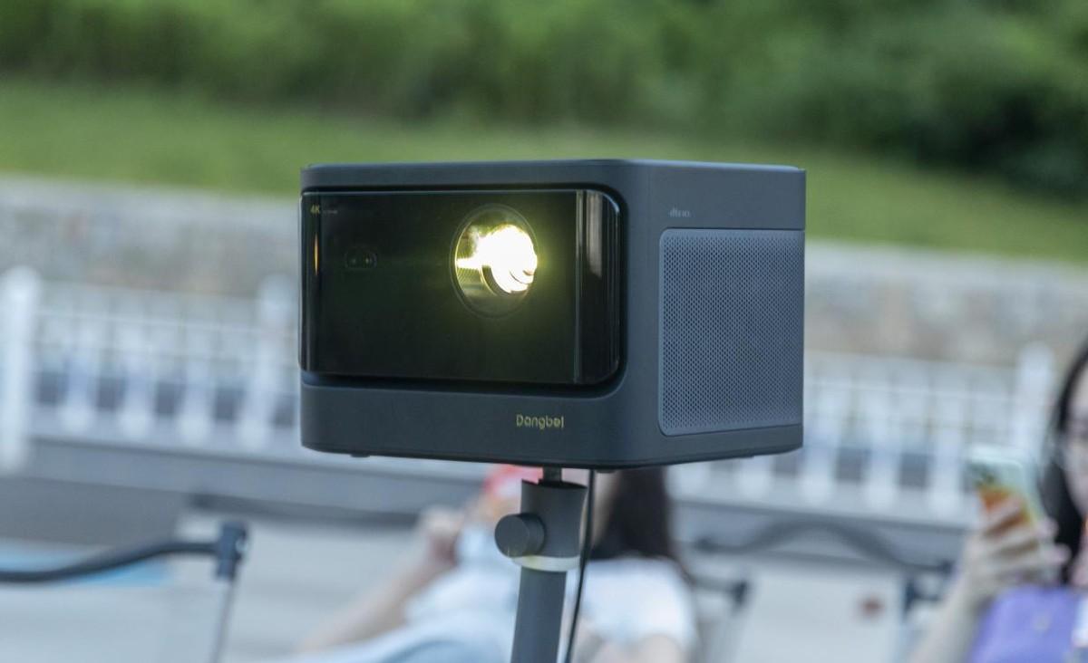 2022家用4k投影仪推荐，四款几乎零差评的4K投影仪推荐